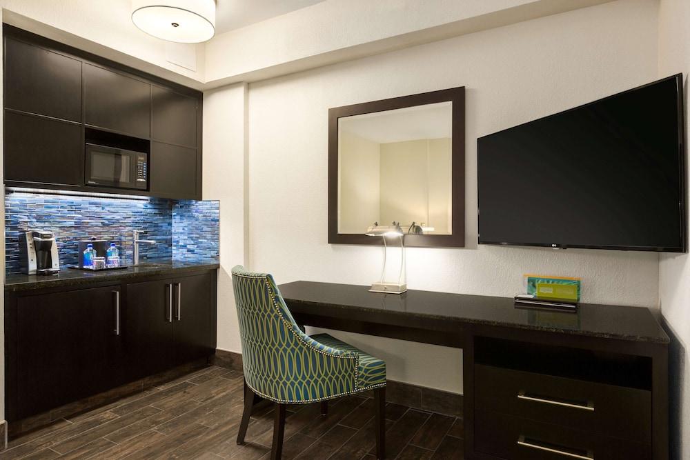 Hilton Garden Northwest Houston