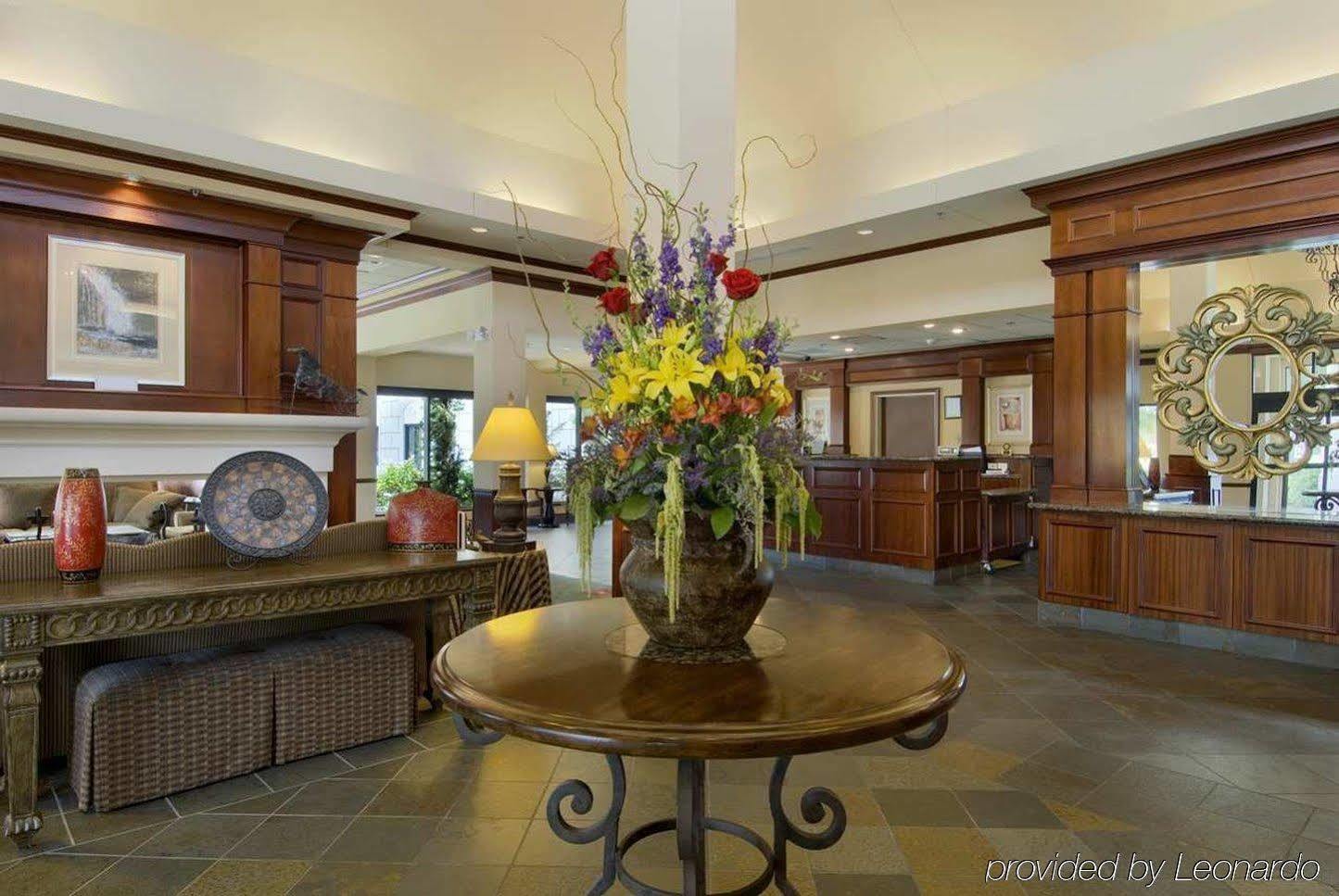 Hilton Garden Northwest Hotel 3*